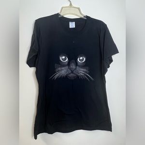 2/$20 ⭐ Black Girls XL T-Shirt with Cute Blue Eyed cat and whiskers
